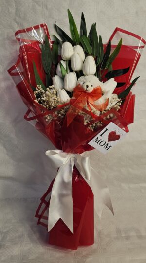 بوكيه وردمع دبدوب صغير