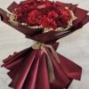 باقة ورد باللون الخمري