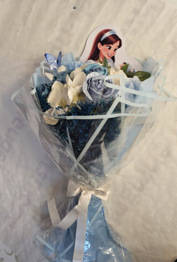 باقة من الزهور لحفل مولود جديد