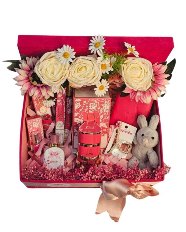 بوكس "يارا: نبض الأنوثة"