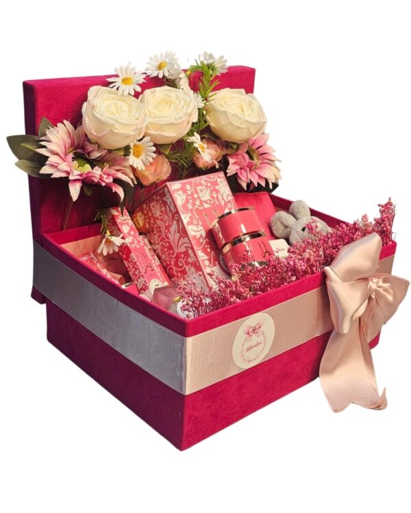 بوكس "يارا: نبض الأنوثة"